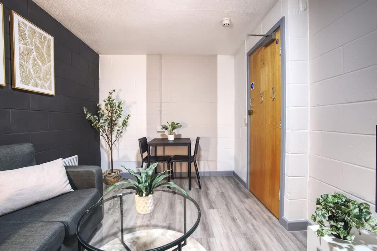 1Br City Centre Apt, Self Check In, Wifi, By Derbnb シェフィールド エクステリア 写真
